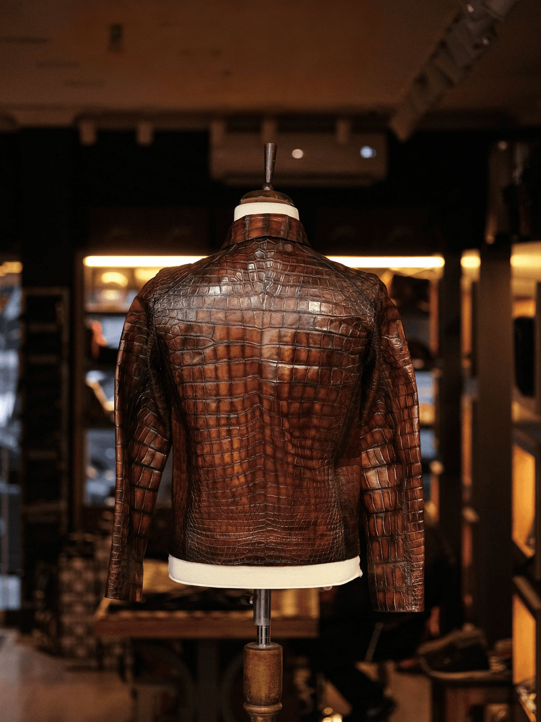 Vintage Luxurious Crocodile Leather Jacket